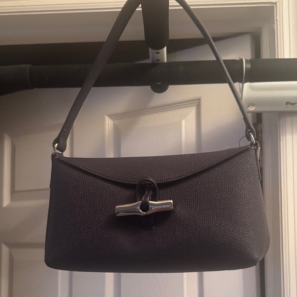Longchamp Elegant Navy Shoulder Bag